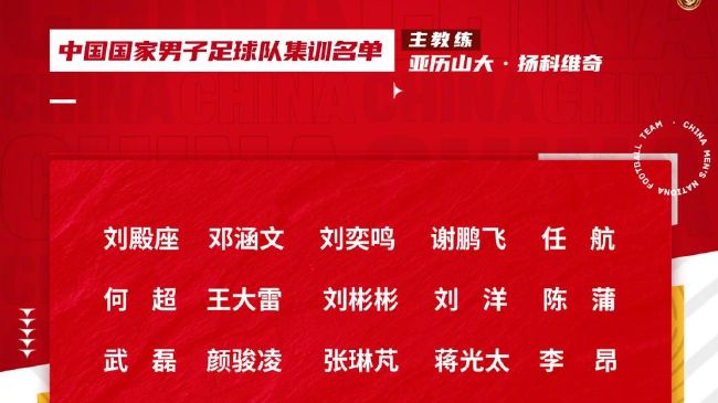 美女的胸18岁以下禁止看