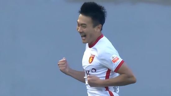 俩个男人添我下面太爽了小说