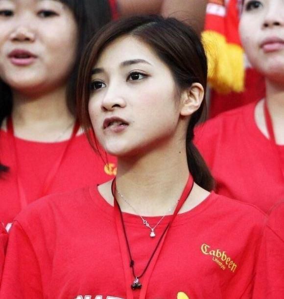 简单透露的妹妹
